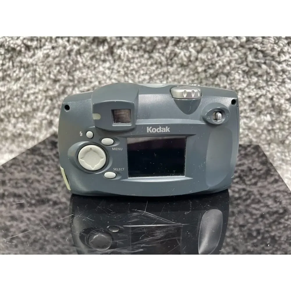 KODAK DX3600 Compact Zoom Digital Camera 2.2 Megapixel Battery Included